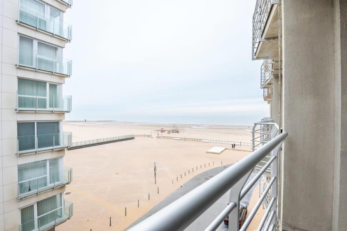 Appartamento Seaview With Style Ostenda Esterno foto